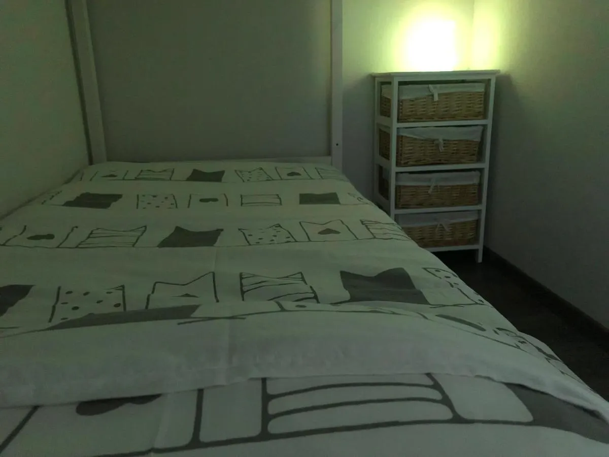 Crystal Residence - Pool & Beach Ostend Apartment